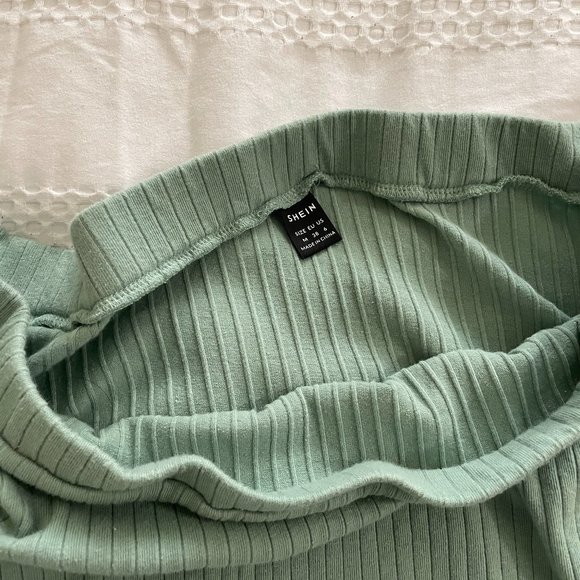 Maternity Set - Picture 6 of 7